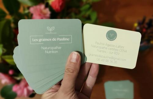 Logo et carte de visite pour Pauline Agasse-Lafont, naturopathe